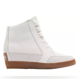Sorel Out ‘N About Wedge Sneakers Size 7 | White Platform Shoes Like New
